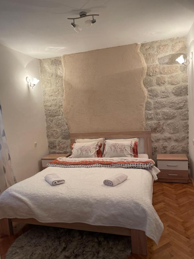 Cozy Little House Kotor Apartment ภายนอก รูปภาพ