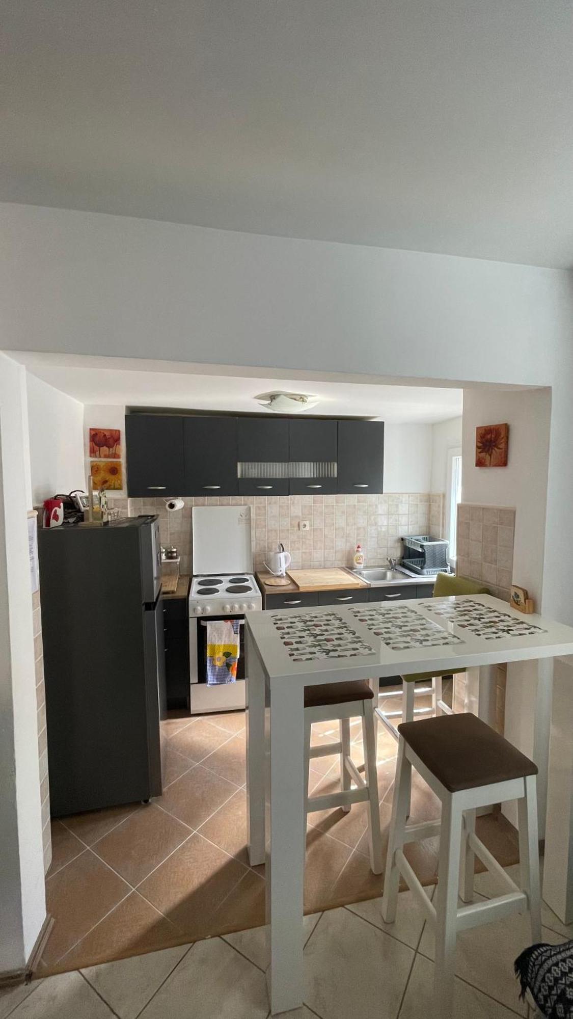 Cozy Little House Kotor Apartment ภายนอก รูปภาพ