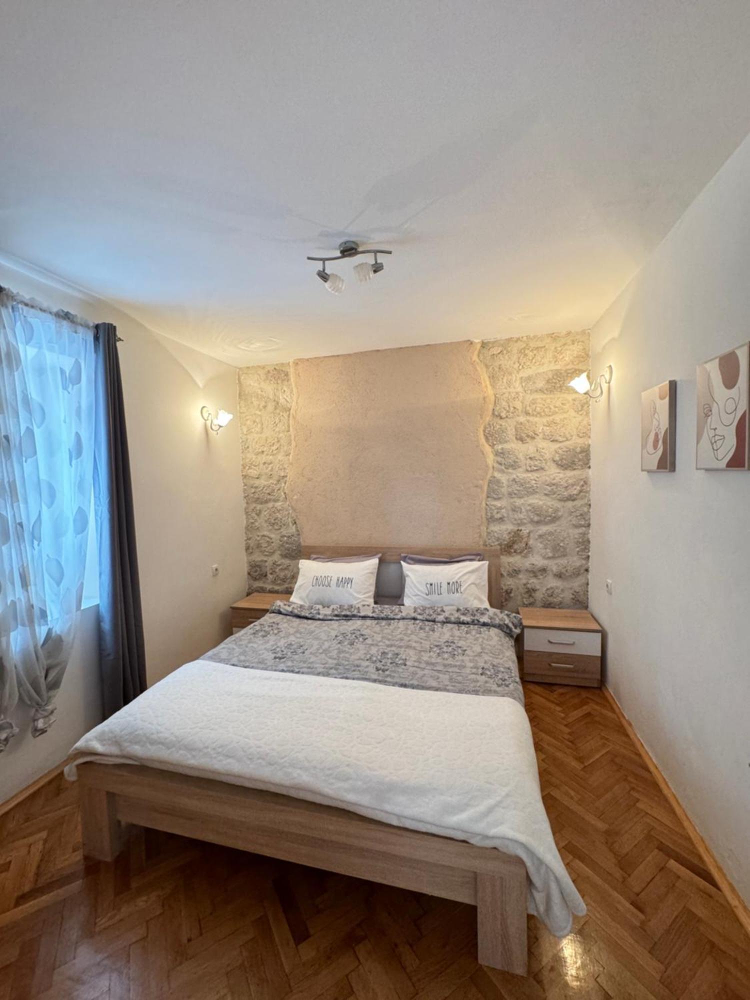 Cozy Little House Kotor Apartment ภายนอก รูปภาพ